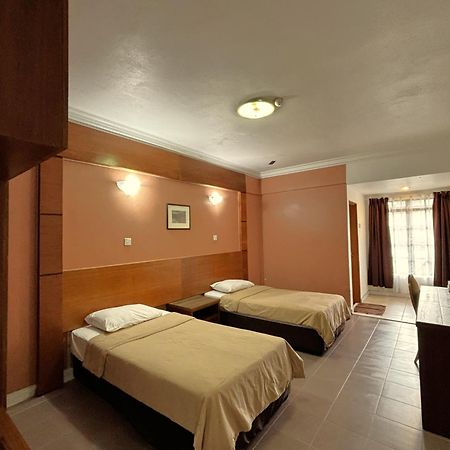 Cool Point Hotel Tanah Rata Esterno foto