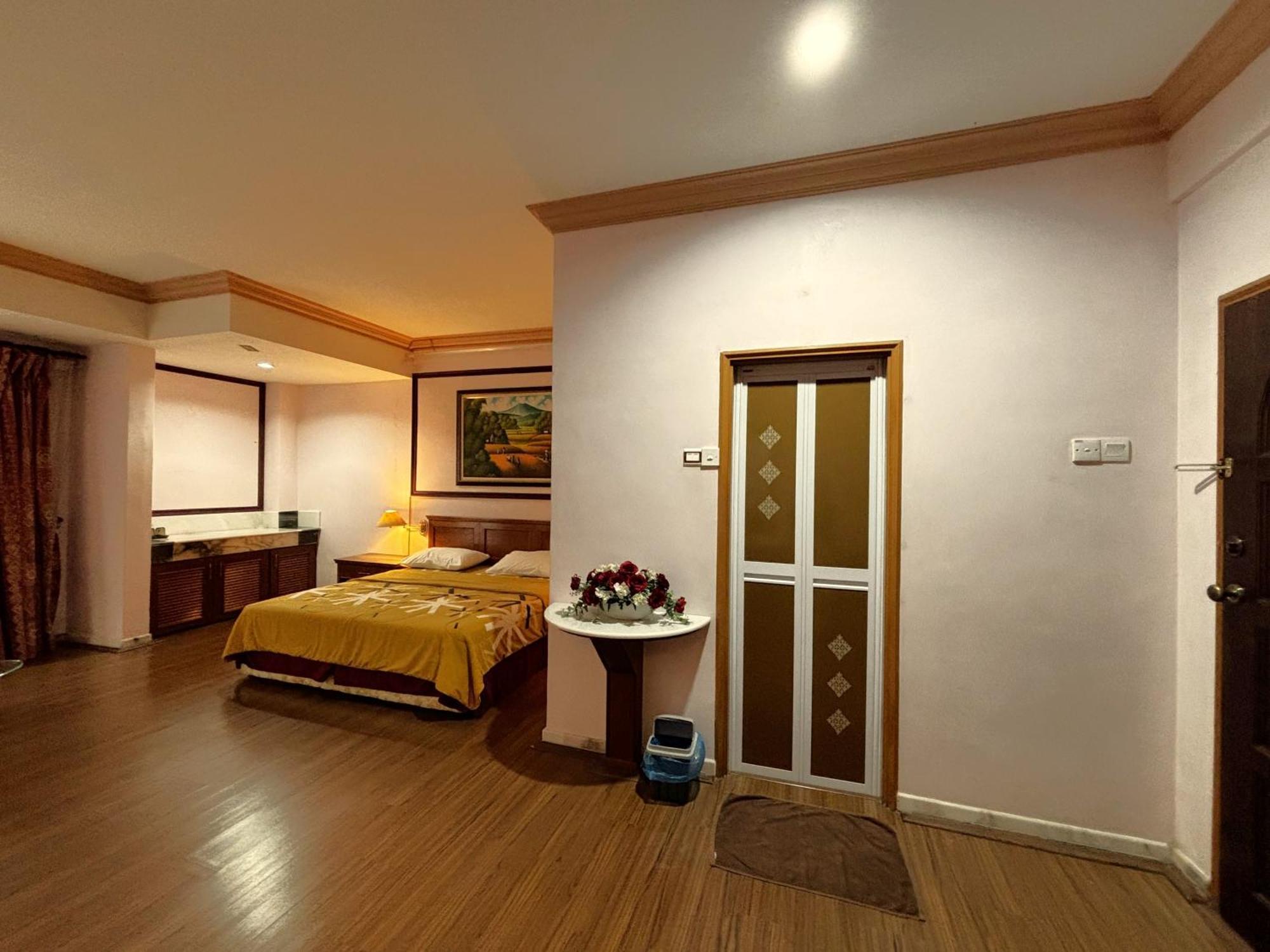 Cool Point Hotel Tanah Rata Esterno foto